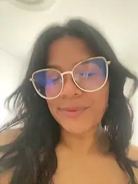 Snapshot of CATHA_EF chatting on 01/05/26, 09:07 CATHA EF online show from 01/05/26, 09:07