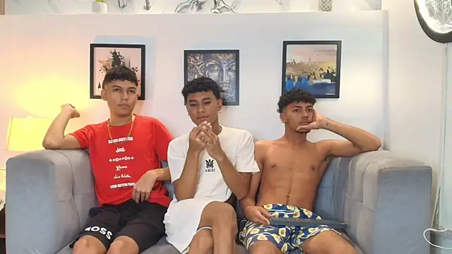 COUPLES BOYS online show from 02/15/26, 01:28