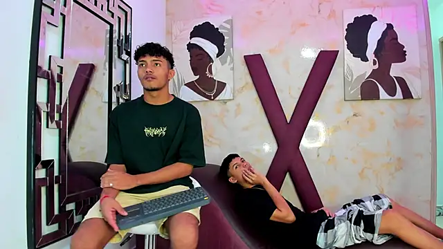 COUPLES BOYS online show from 02/20/26, 01:24