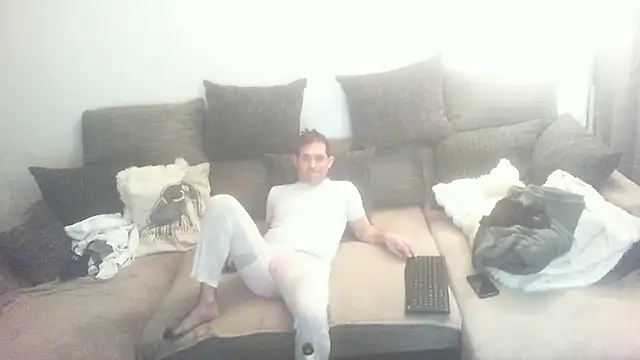 Denisxsxs online show from 06/05/26, 09:09