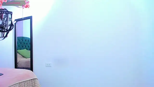 Ivonny  online show from 11/29/25, 02:17