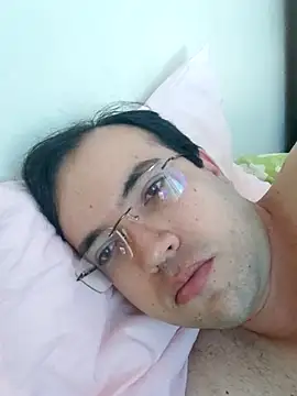 Snapshot of Silvakkfitk chatting on 01/08/26, 02:23 Silvakkfitk online show from 01/08/26, 02:23