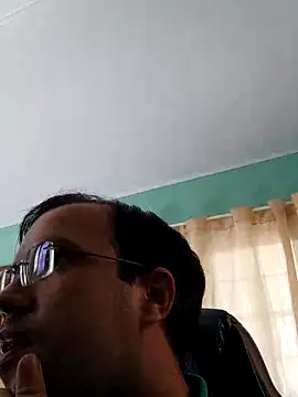 Snapshot of Silvakkfitk chatting on 03/25/26, 11:31 Silvakkfitk online show from 03/25/26, 11:31