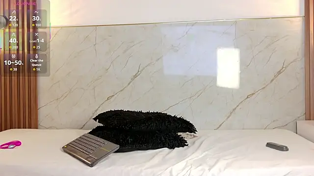 Little michiko online show from 12/20/25, 10:45