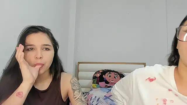 ROUS SWEET  online show from 04/30/26, 01:45
