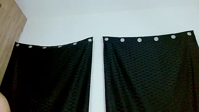 Snapshot of X-Shanell chatting on 01/16/26, 03:54 X-Shanell online show from 01/16/26, 03:54