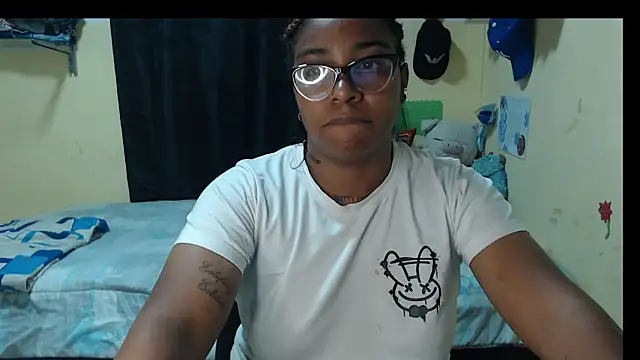 lia Hazbun online show from 12/23/25, 01:05