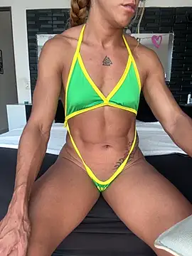 Snapshot of sexymusclegoddess chatting on 05/27/26, 01:07 sexymusclegoddess online show from 05/27/26, 01:07