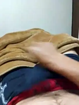 Snapshot of cristian112090 chatting on 11/02/25, 07:24 cristian112090 online show from 11/02/25, 07:24