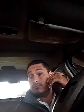 cristian112090 online show from 11/28/25, 01:22