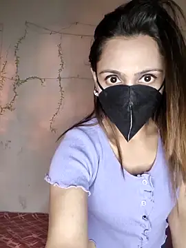 HONEY BEBS online show from 02/03/26, 06:02