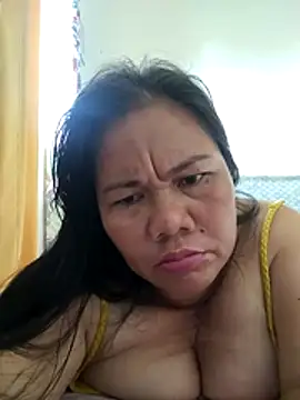 hottiemama69 online show from 01/05/26, 11:08