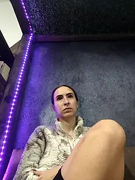 Snapshot of pleasure_of_lifeee chatting on 11/29/25, 10:37 pleasure of lifeee online show from 11/29/25, 10:37