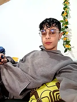 2 milo verus 4 online show from 01/10/26, 10:49