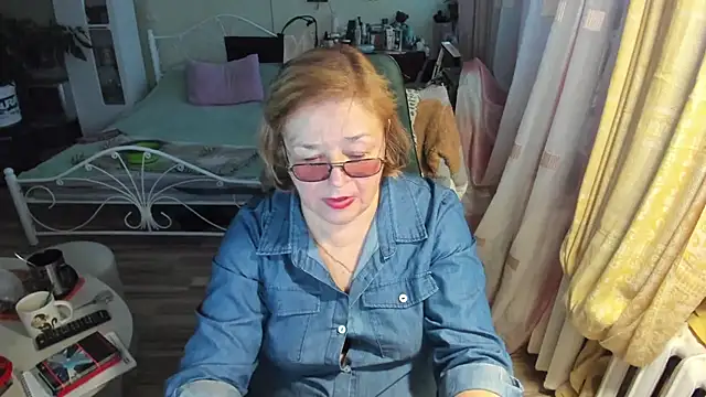 Snapshot of rekelme chatting on 04/15/26, 04:55 rekelme online show from 04/15/26, 04:55