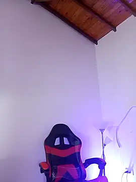 Taylor  Swiftt online show from 03/22/26, 09:27