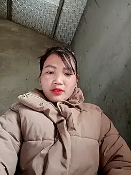 Maymayx2 online show from 11/28/25, 07:41