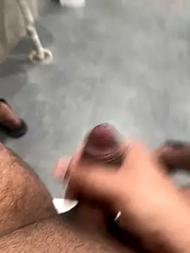 Noavacado  online show from 11/30/25, 02:40