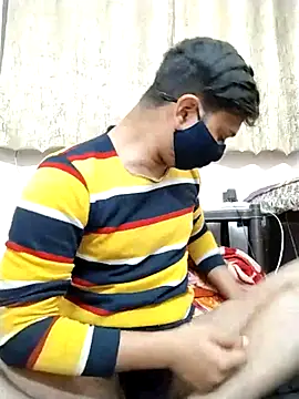 samnick4321 online show from 12/03/25, 11:31