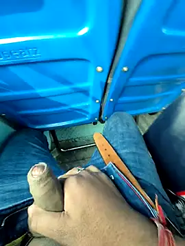 cuteplayboy22  online show from 01/18/26, 04:16