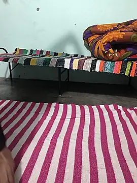 Zoyaa-Zubair online show from 01/12/26, 07:59