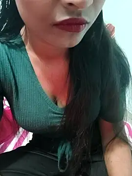 Zoyaa-Zubair online show from 01/13/26, 09:24