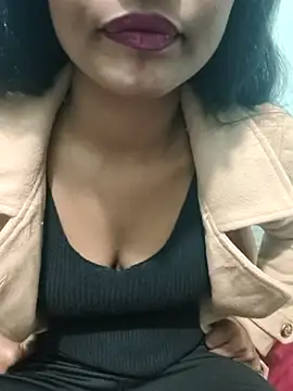 Zoyaa-Zubair online show from 01/07/26, 06:46