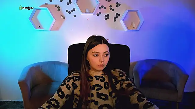 tessa tea online show from 12/01/25, 11:11