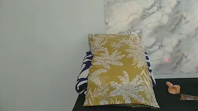 Snapshot of SexyZuluBarbie chatting on 06/02/26, 10:37 SexyZuluBarbie online show from 06/02/26, 10:37