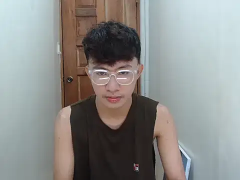 asiantwink0000 online show from 12/19/25, 05:21