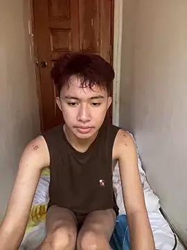 asiantwink0000 online show from 02/03/26, 01:38