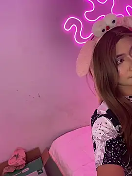 asiantwink0000 online show from 04/15/26, 03:27