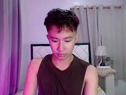 asiantwink0000 online show from 02/20/26, 12:07