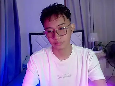 asiantwink0000 online show from 02/19/26, 11:07