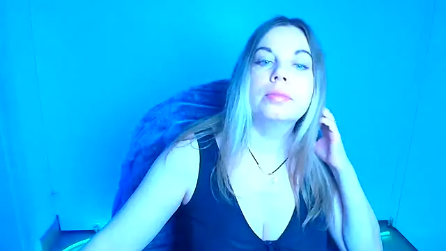 Amanda Swannn online show from 03/13/26, 07:02