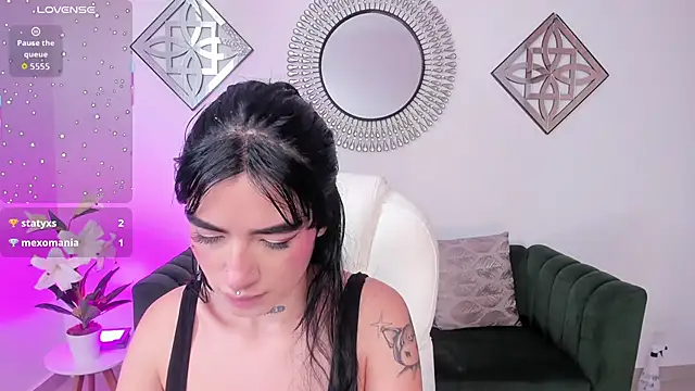 Athenea sweet  online show from 12/02/25, 08:10