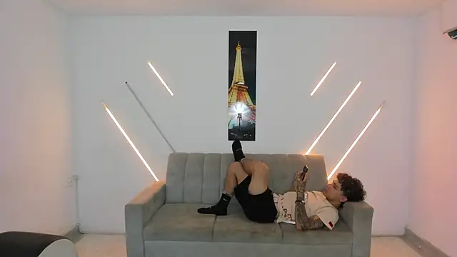 brutal revolution online show from 02/09/26, 01:20