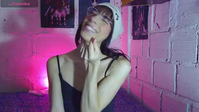 kattycat   online show from 12/05/25, 05:06