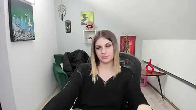 SarahOwenn online show from 01/09/26, 12:01