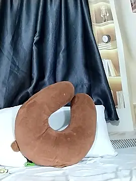 light wei online show from 01/11/26, 07:26