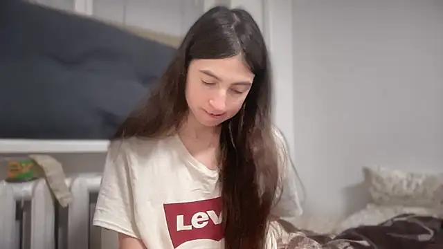 Aphr0ditee online show from 02/22/26, 04:08