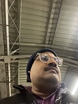 Saxymood1111 online show from 02/01/26, 11:14