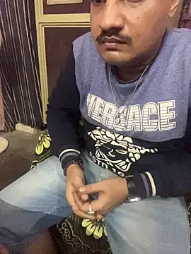 Saxymood1111 online show from 12/03/25, 01:54