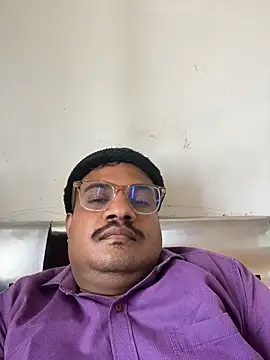 Saxymood1111 online show from 02/01/26, 05:49