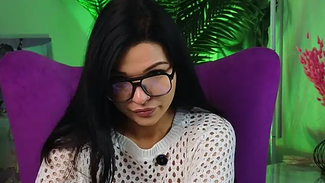 LulaMazzeo online show from 11/29/25, 12:38