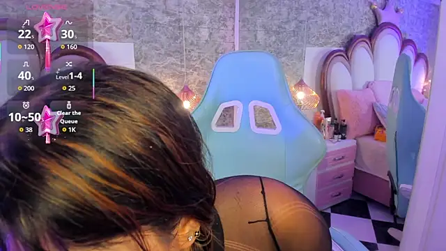 MoliBunny online show from 04/10/26, 03:24