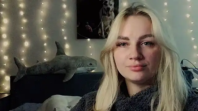 Snapshot of Whitehex666 chatting on 11/29/25, 06:41 Whitehex666 online show from 11/29/25, 06:41