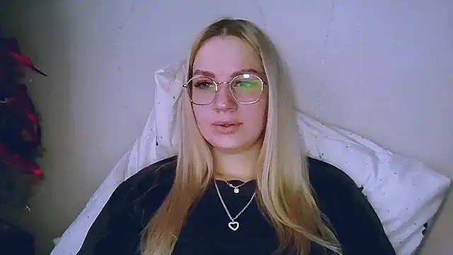 Whitehex666 online show from 01/11/26, 08:10