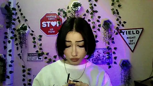 Sweeet Sss online show from 12/01/25, 01:12