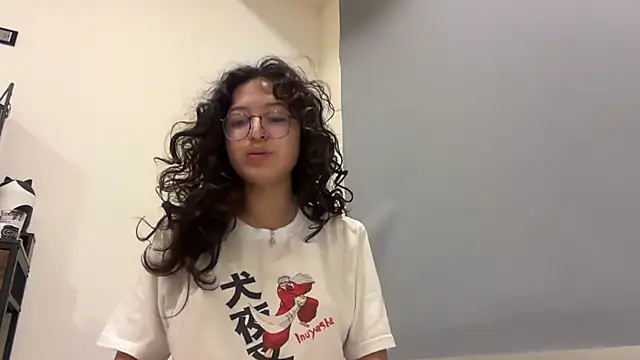 Snapshot of Alicatcua_ chatting on 07/20/26, 02:41 Alicatcua online show from 07/20/26, 02:41